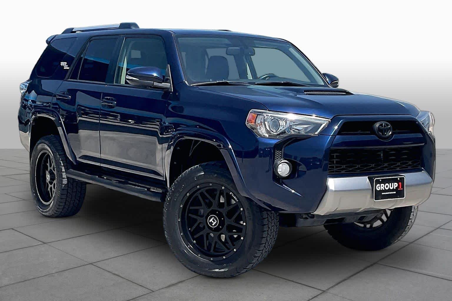 Pre-Owned 2017 Toyota 4Runner TRD Off Road Premium