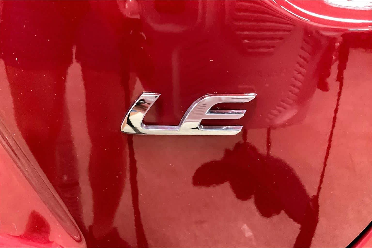 Used 2022 Ruby Flare Pearl Toyota LE image 10