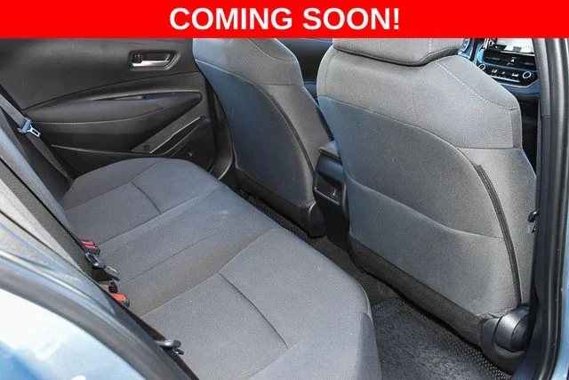 Used 2023  Toyota LE image 27