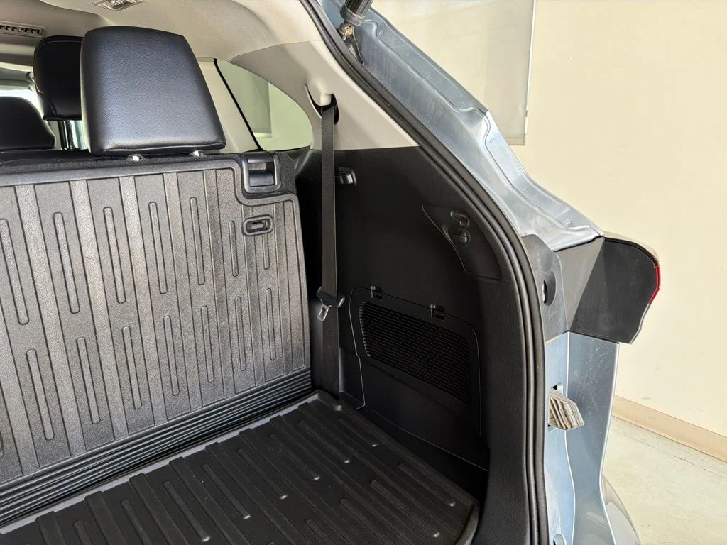 Used 2022 Moon Dust Toyota XLE image 45