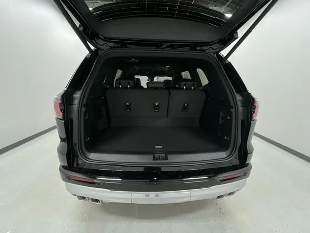 2027 GMC Acadia Denali - Photo 28