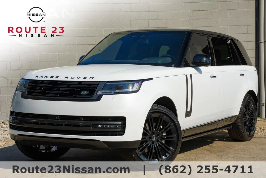 2024 Land Rover Range Rover 3.0 SE LWB 7's photo