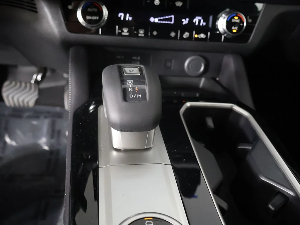 New 2026 White Mitsubishi LE 1.5T S-AWC image 45