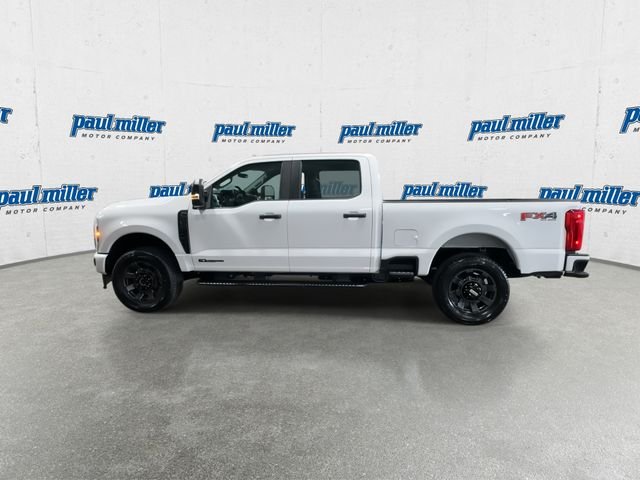 New 2026 Oxford White Ford F-250® XL image 7