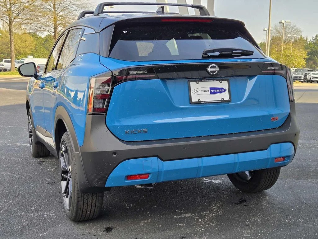 New 2026 Arctic Ice Blue Metallic / Super Black Two-tone Nissan SR image 10