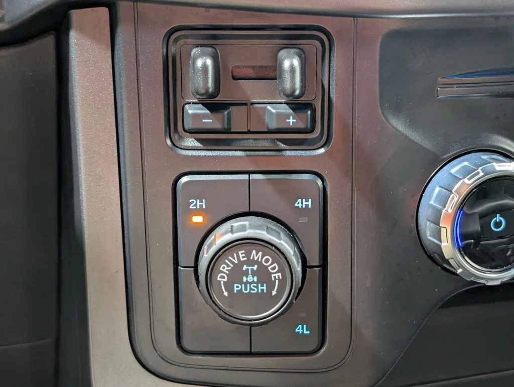 Certified Used 2024 Carbonized Gray Metallic Ford XLT image 8