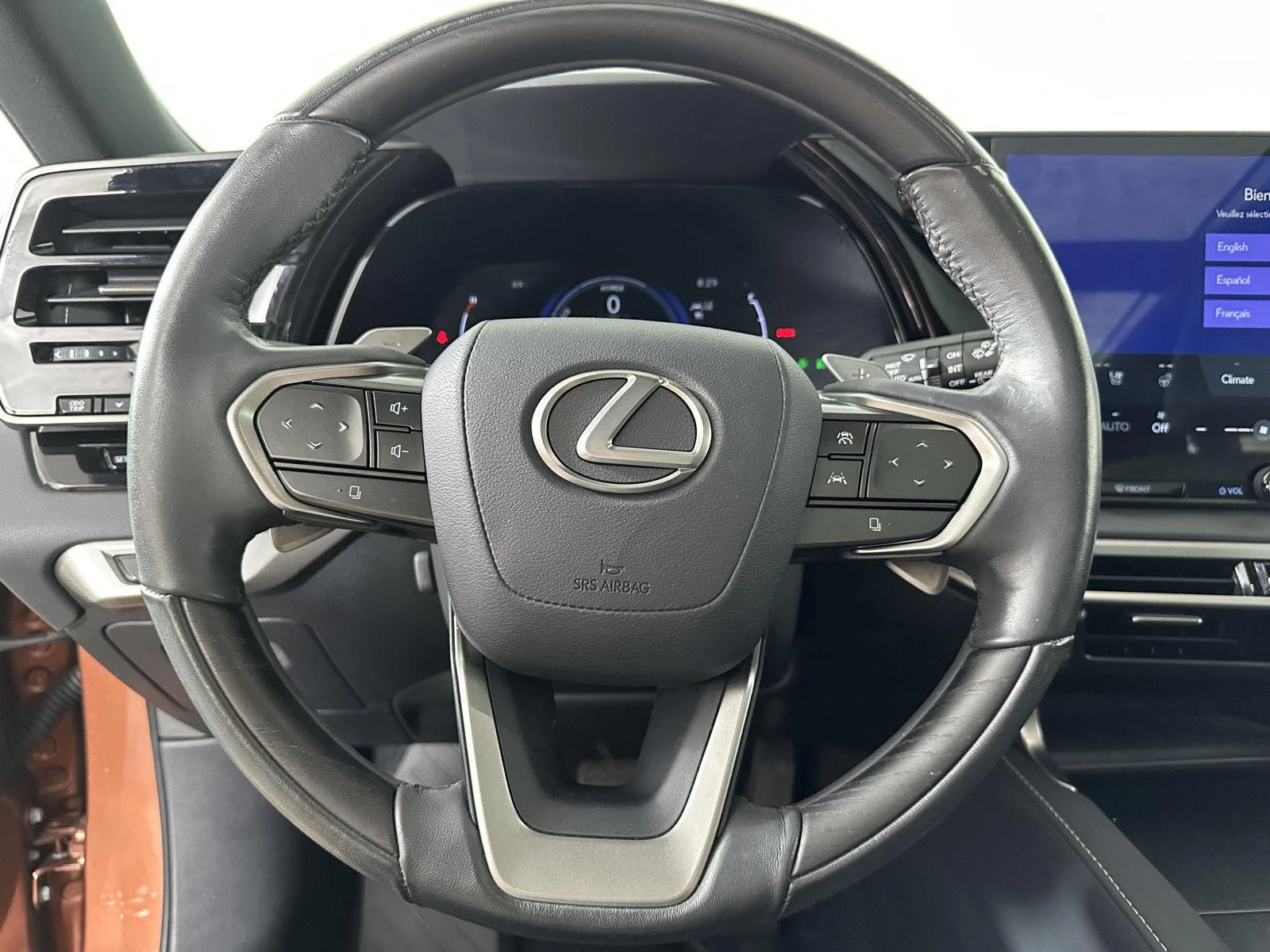 Used 2023 Copper Crest Lexus RX 350h Luxury image 16