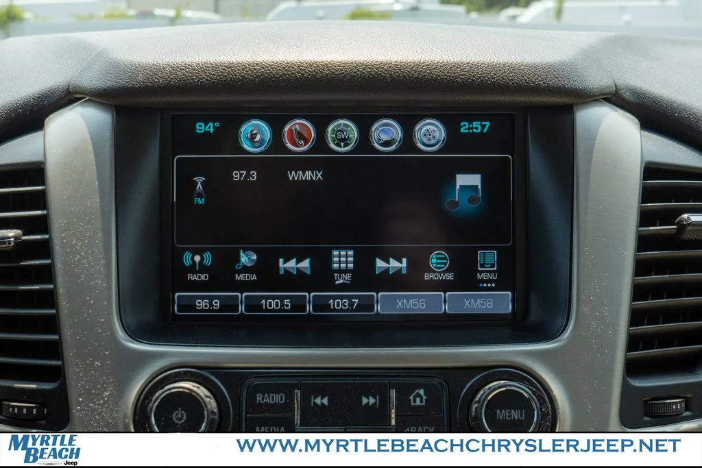 Used 2017 Quicksilver Metallic GMC Denali image 23