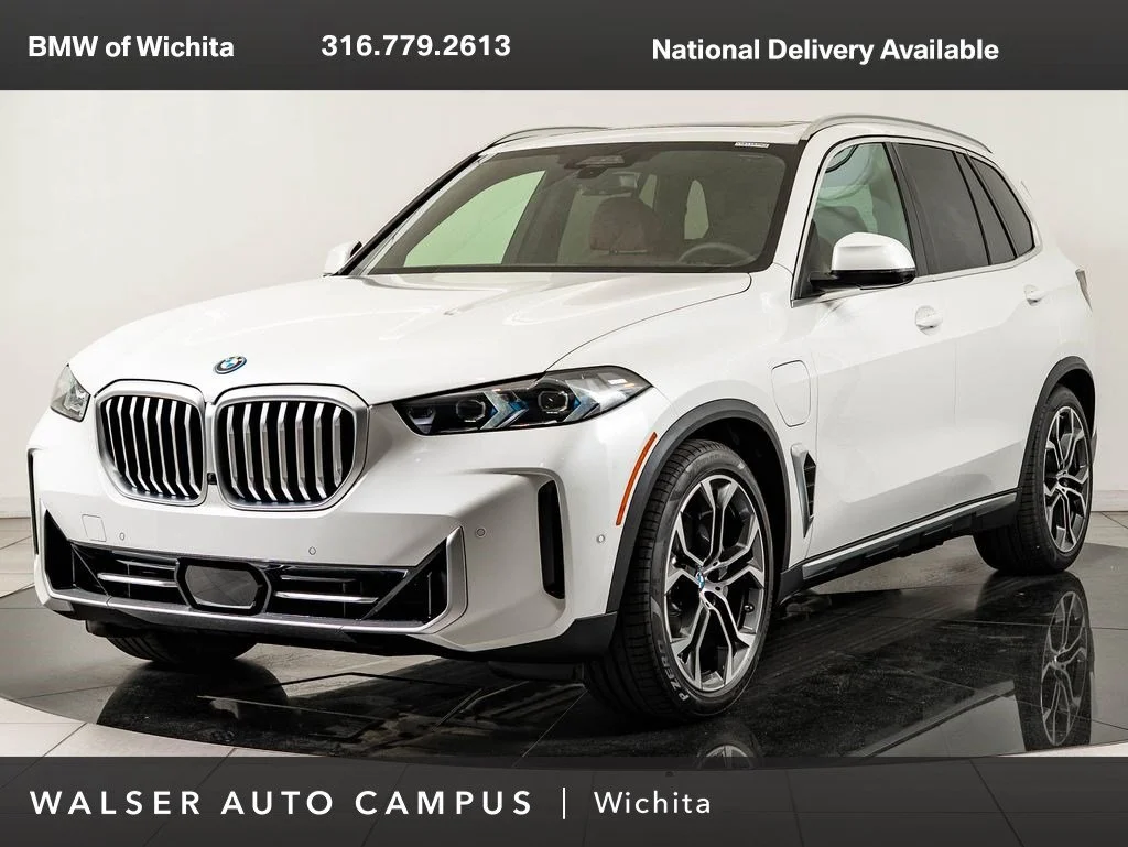 2026 BMW X5 xDrive50e's photo
