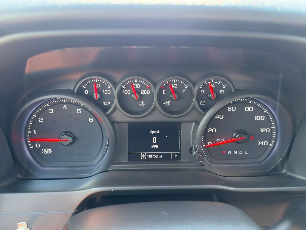Used 2021 Summit White GMC Base image 16