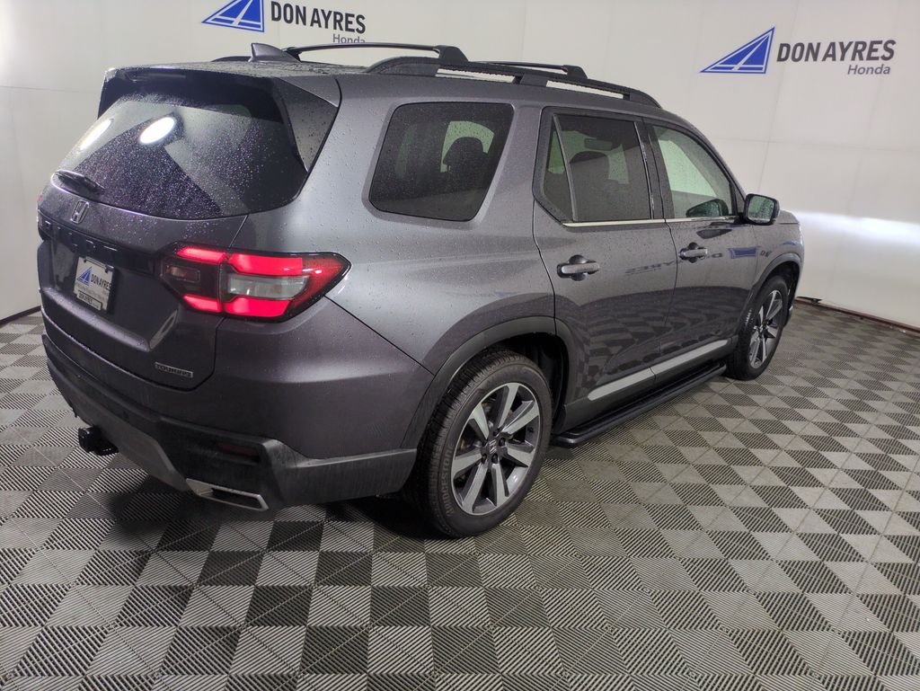 2025 Honda Pilot Touring - Photo 9
