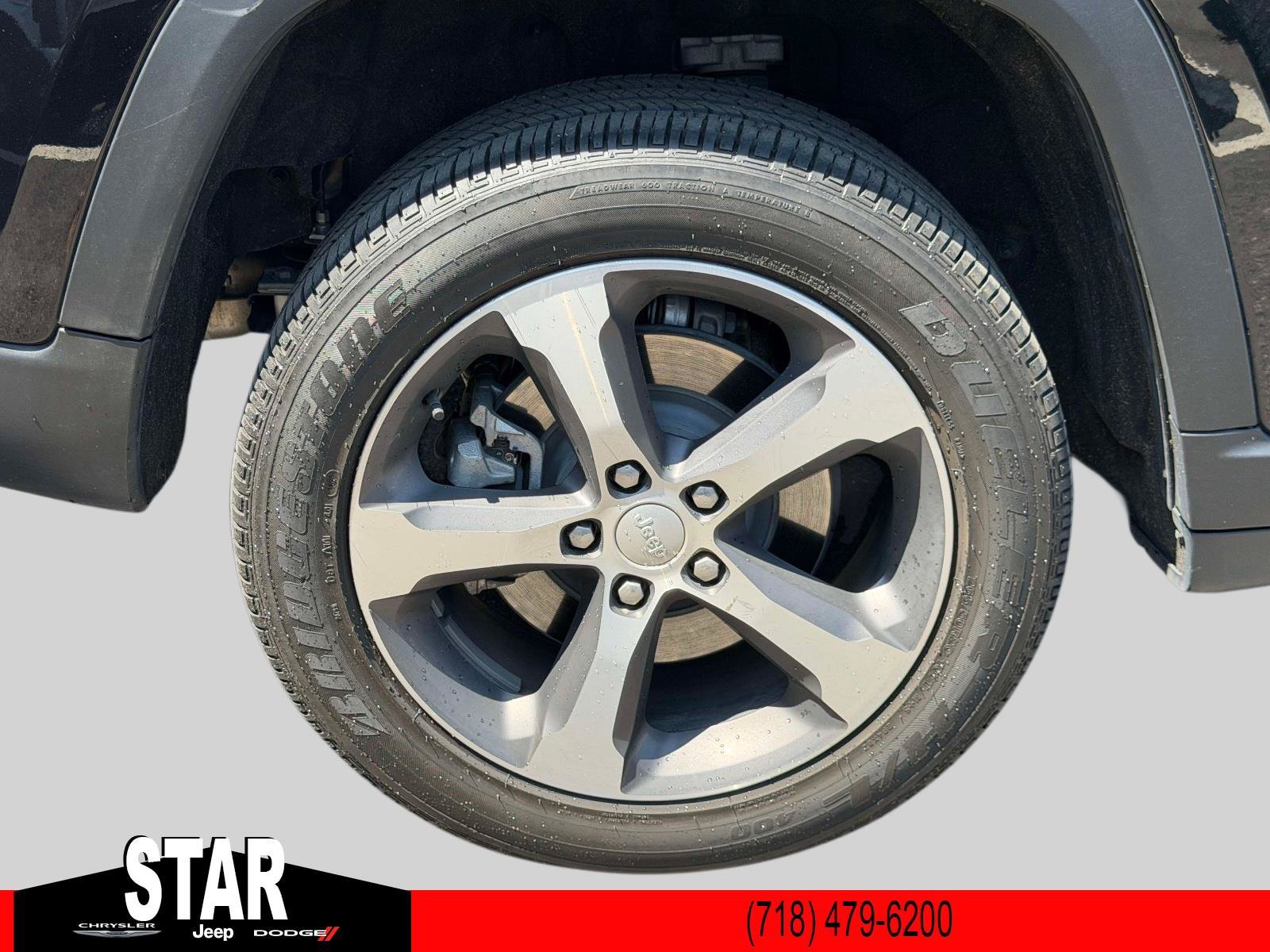 Used 2023 Diamond Black Crystal Pearlcoat Jeep 4xe image 8