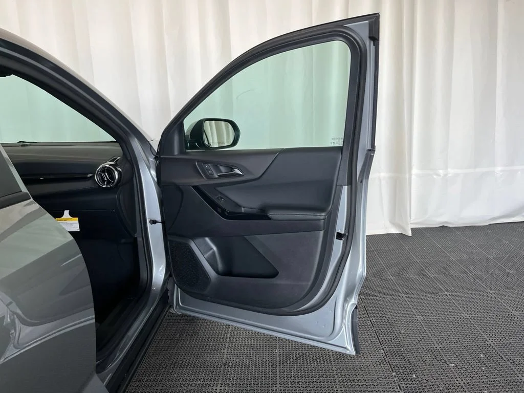 New 2026 Sterling Gray Metallic Chevrolet LT image 17