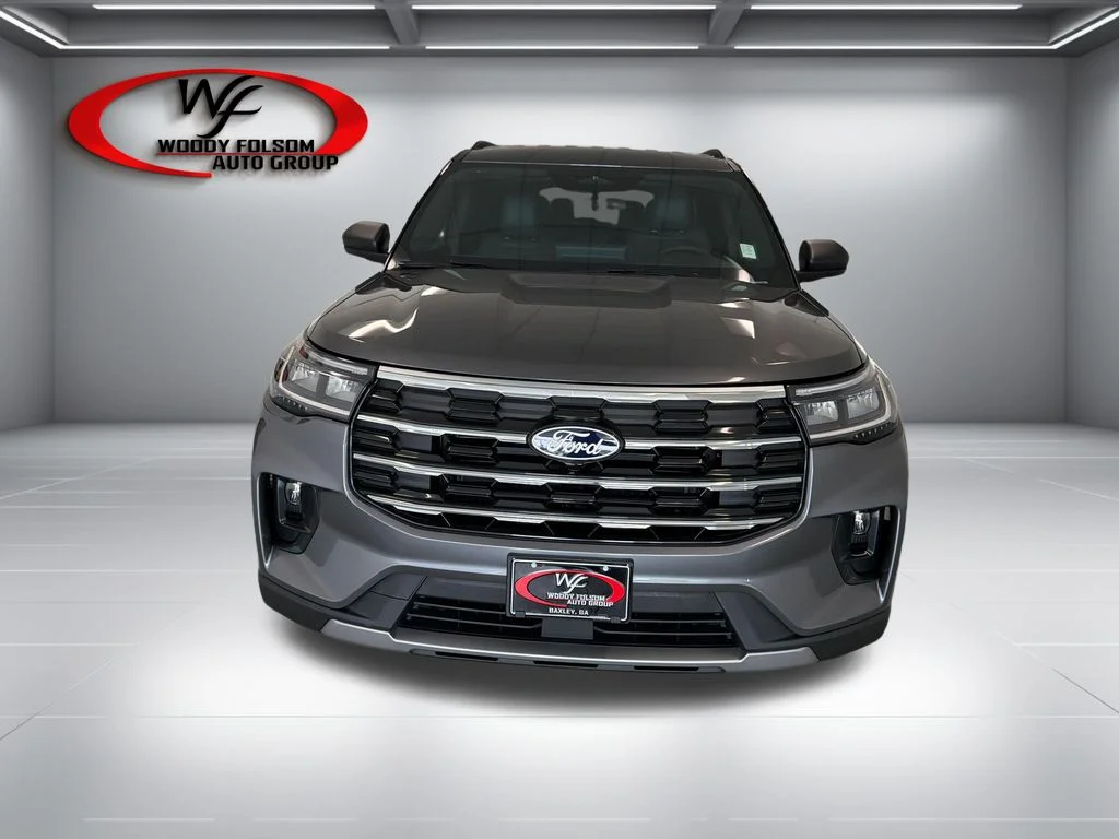 New 2027 Carbonized Gray Metallic Ford Active image 2