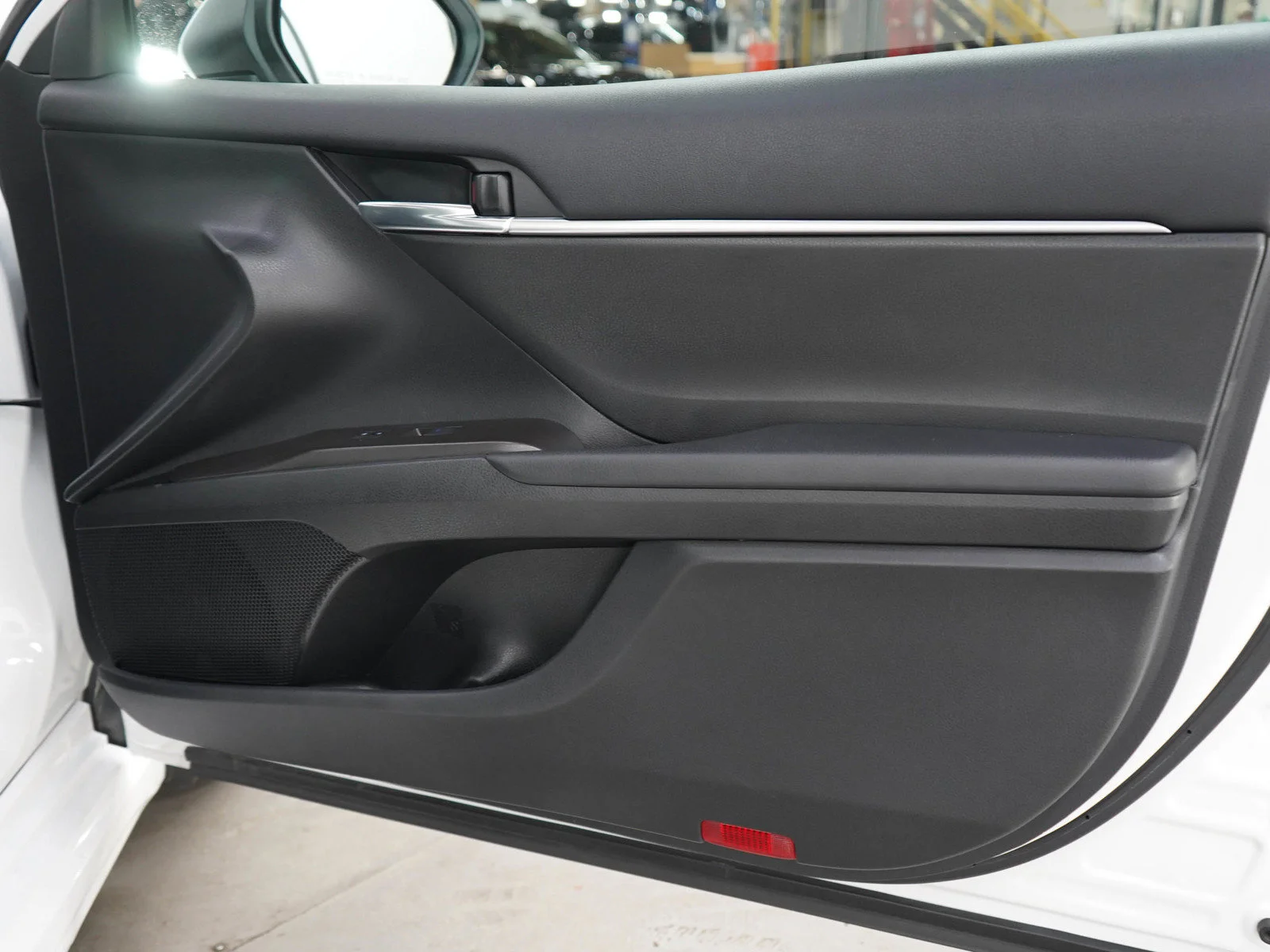 Used 2024  Toyota  image 9