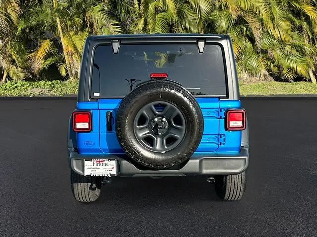 New 2026 Hydro Blue Pearl-Coat Exterior Paint Jeep Sport image 5