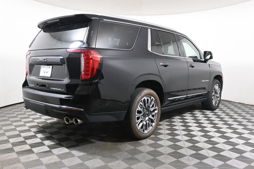 2024 GMC Yukon Denali Ultimate - Photo 7
