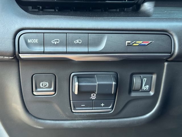 2023 Cadillac Escalade V-Series - Photo 34