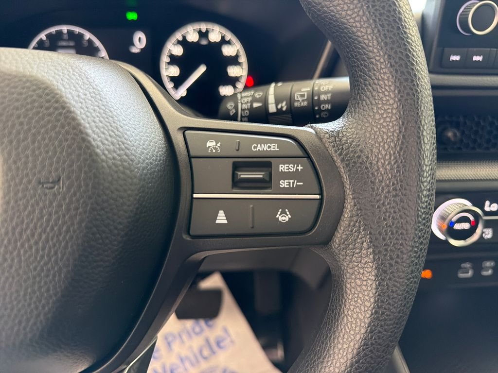 Used 2025  Honda EX image 29
