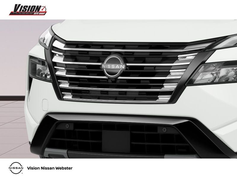 New 2026 White Nissan Platinum image 13