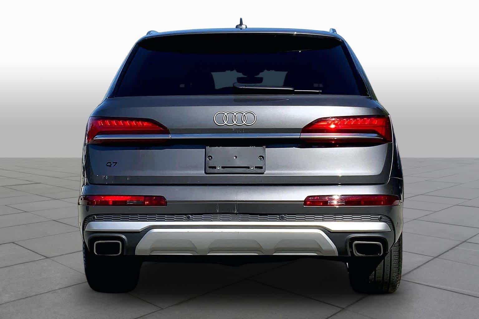 Certified Used 2025 Samurai Gray Metallic Audi Premium image 5