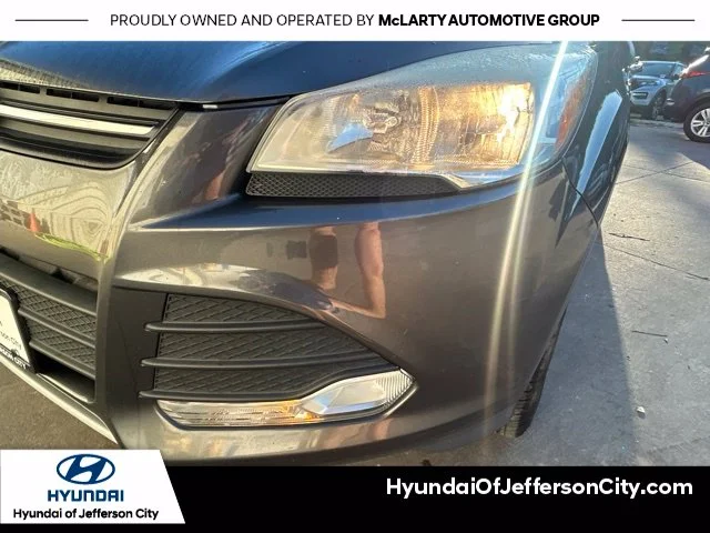 Used 2016 Gray Ford SE image 9