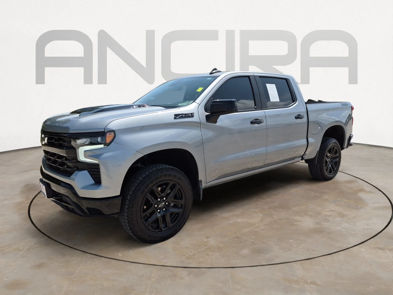 Used 2025 Sterling Gray Metallic Chevrolet LT Trail Boss image 6