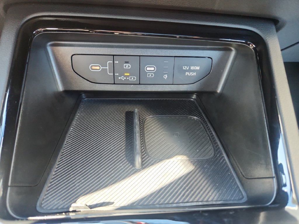 Certified Used 2025 Gray Kia GT-Line image 21