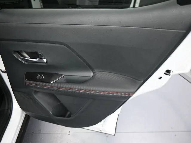 New 2025 White Nissan SR image 12