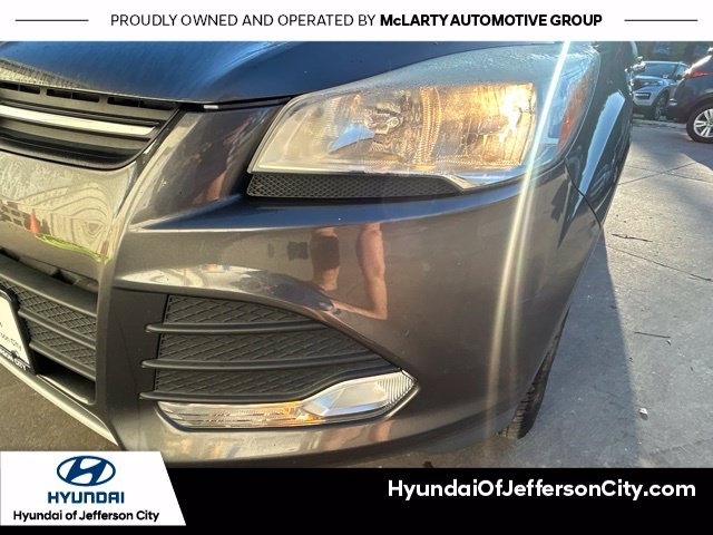 Used 2016 Gray Ford SE image 9