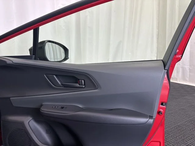 2026 Toyota Prius LE - Photo 16