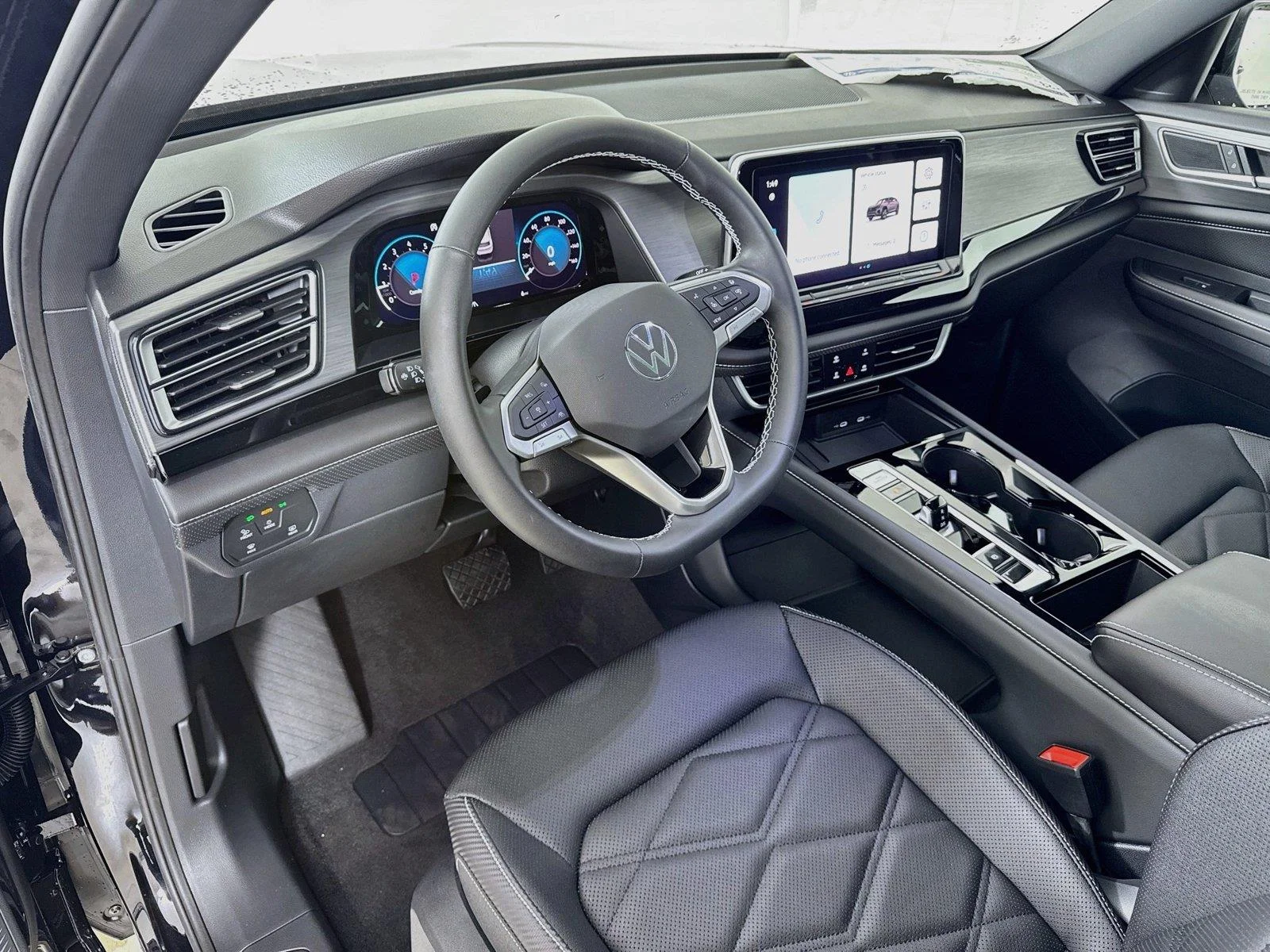 New 2026 Deep Black Pearl Volkswagen 2.0T SE w/Technology image 9