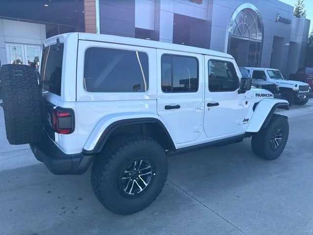 New 2027 White Jeep Rubicon X image 3