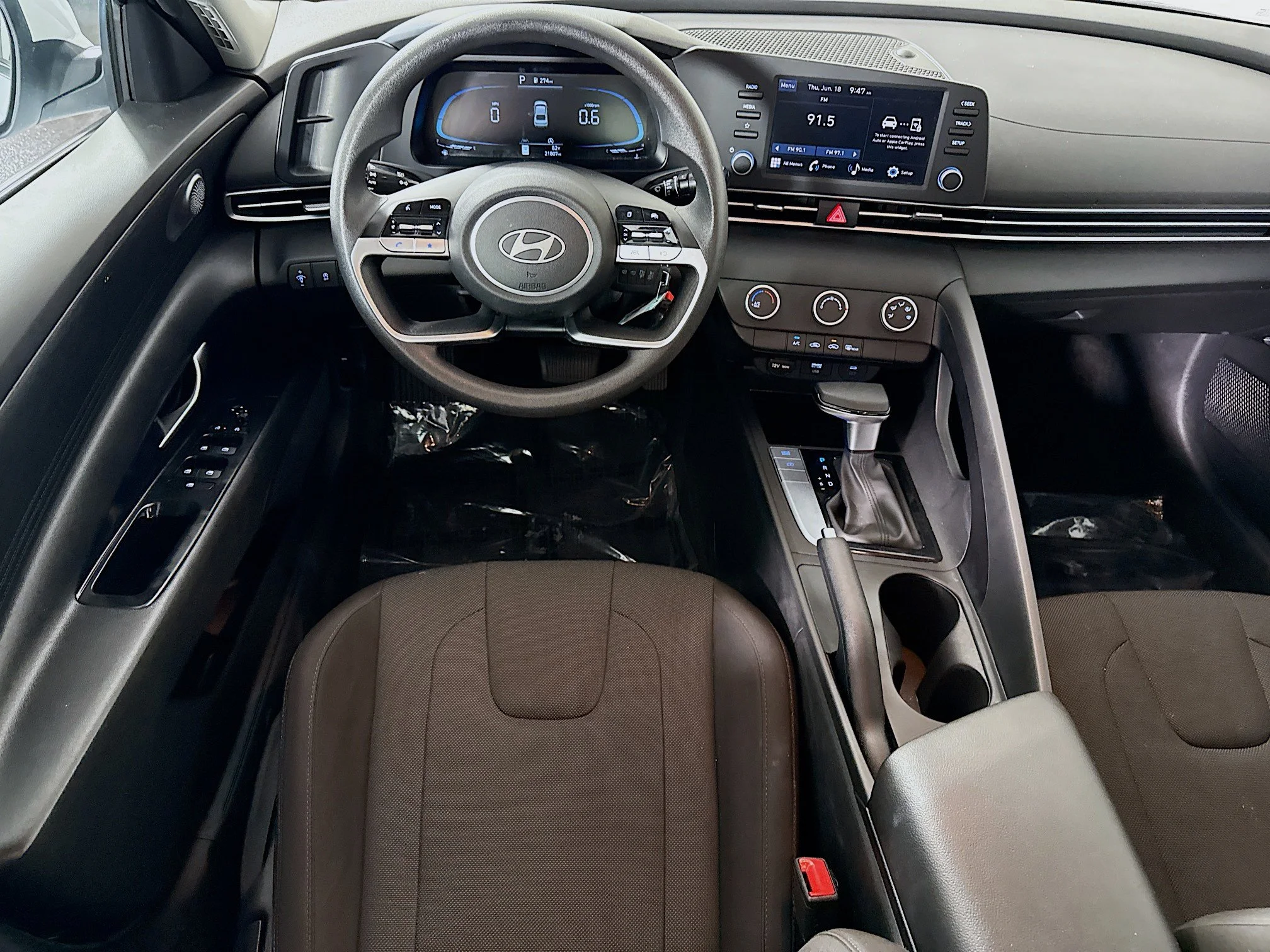 Used 2025 Serenity White Hyundai SE image 13
