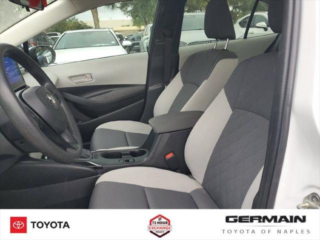 Certified Used 2025 WIND CHILL PEARL Toyota  image 19