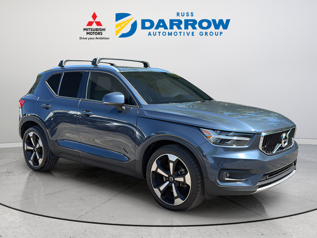 Used 2021 Blue Volvo Momentum image 7