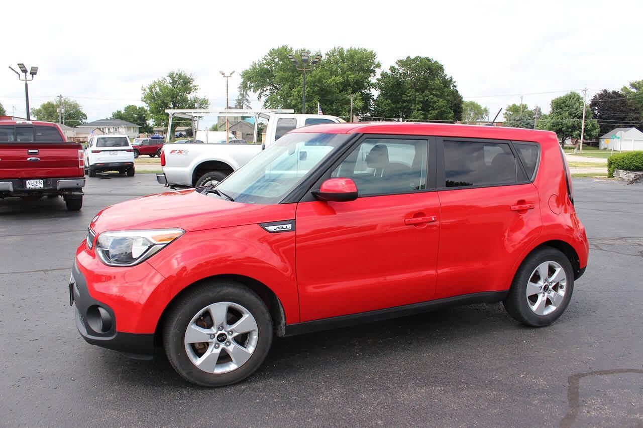 2019 Kia Soul 1.6L Base 6 A/T's photo