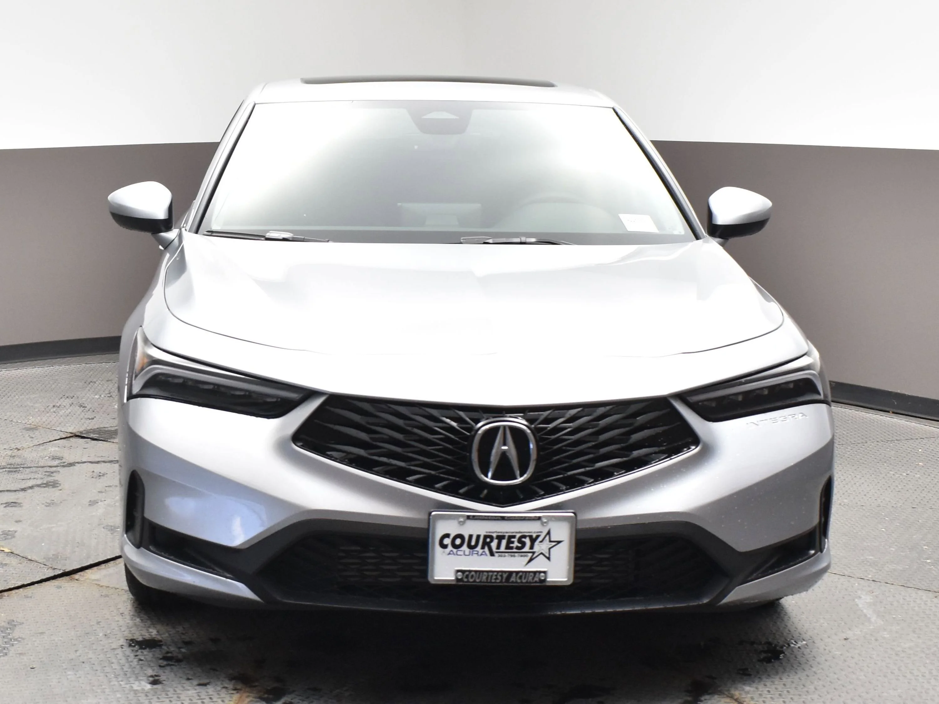 New 2026 Solar Silver Metallic Acura INTEGRA image 2