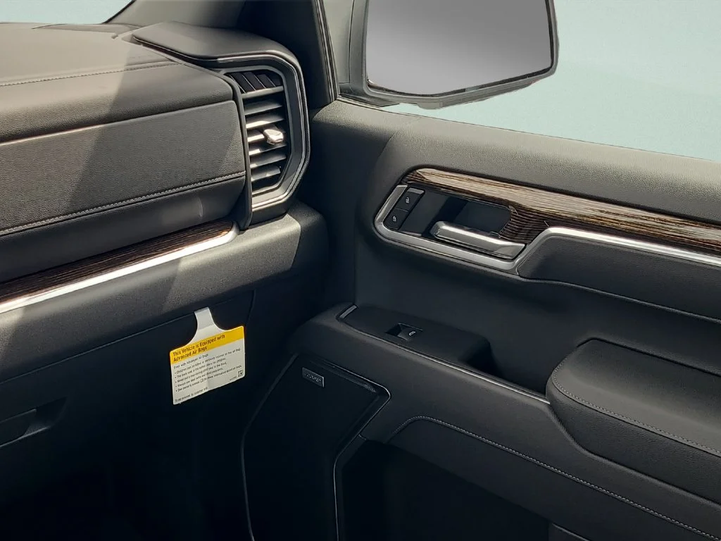 New 2026 Summit White GMC Elevation image 13