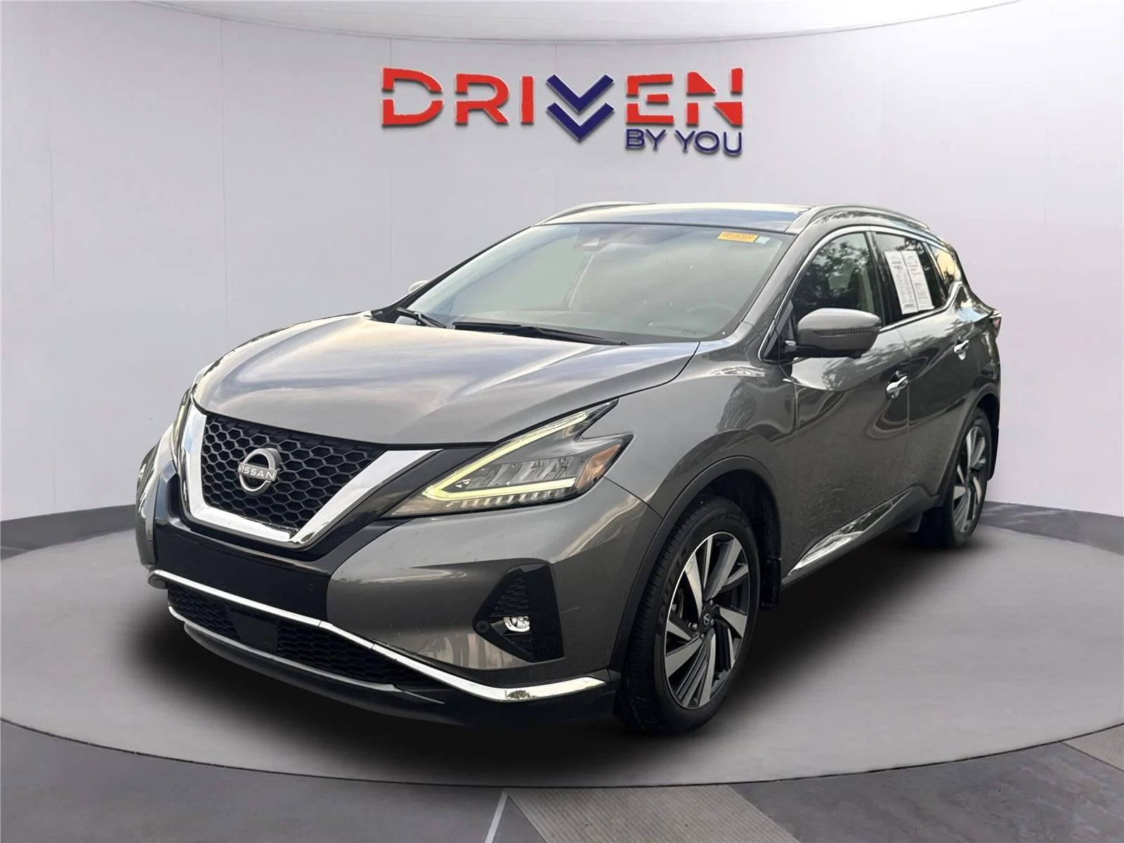 Used 2023 Gun Metallic Nissan SL image 8