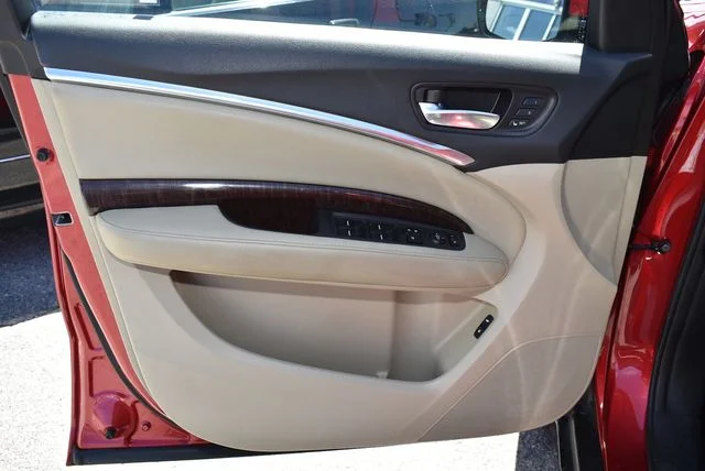 Certified Used 2019 Performance Red Pearl Acura 3.5L image 10