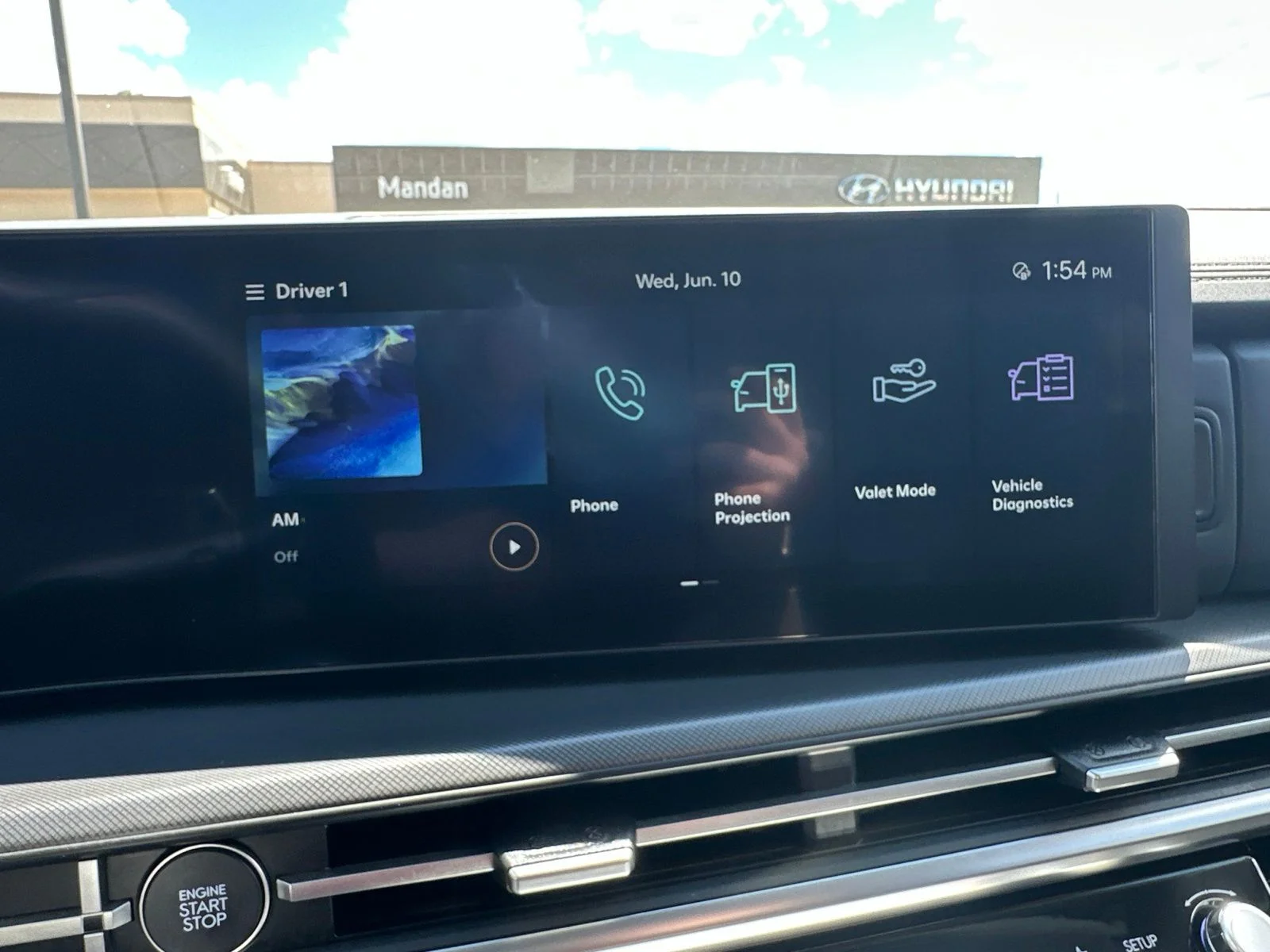Used 2025 Black Hyundai SE image 58