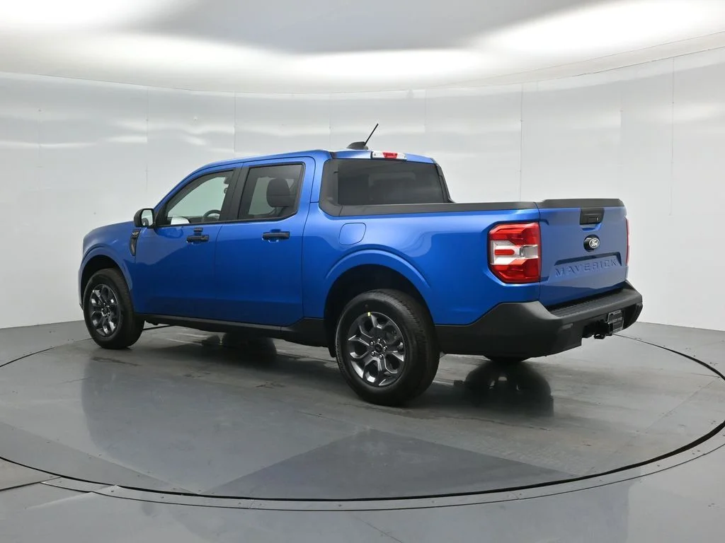 New 2026 Velocity Blue Ford XLT image 6