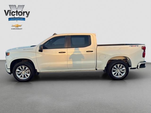 Used 2019 SUMMIT WHITE Chevrolet Custom image 4