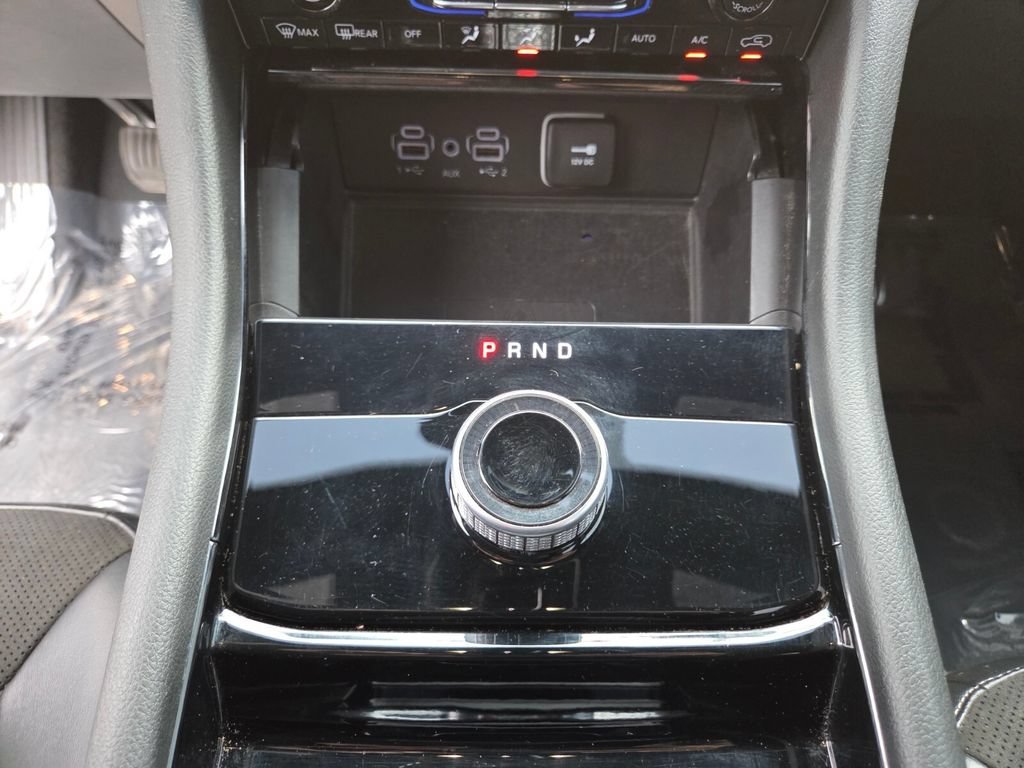 Used 2023 Baltic Gray Metallic Clearcoat Jeep Altitude image 33
