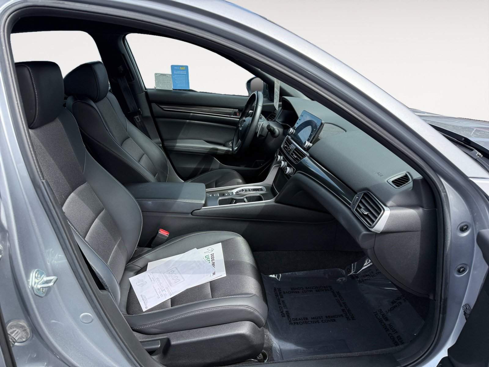 Used 2022 Lunar Silver Metallic Honda Sport image 19