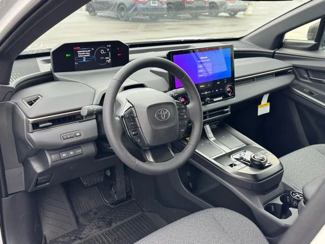2026 Toyota bZ XLE - Photo 9