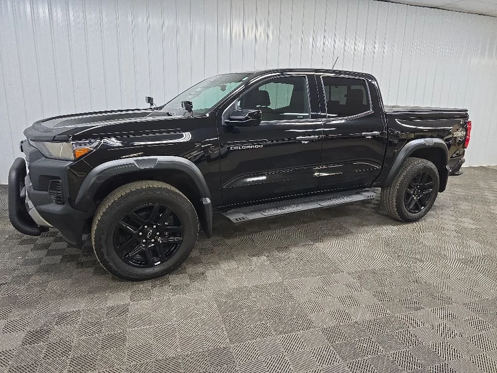 Used 2023 Black Chevrolet Trail Boss image 6