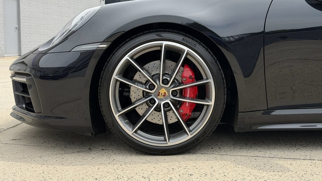 Used 2020 Black Porsche Carrera 4S Cabriolet image 10