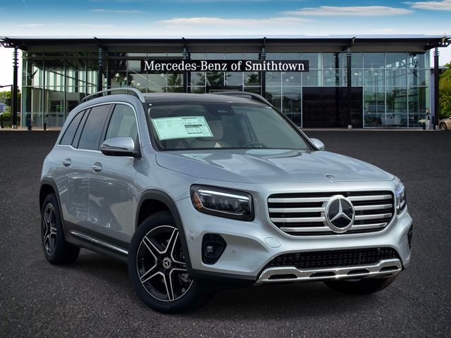 2026 Mercedes-Benz GLB GLB 250 4MATIC's photo